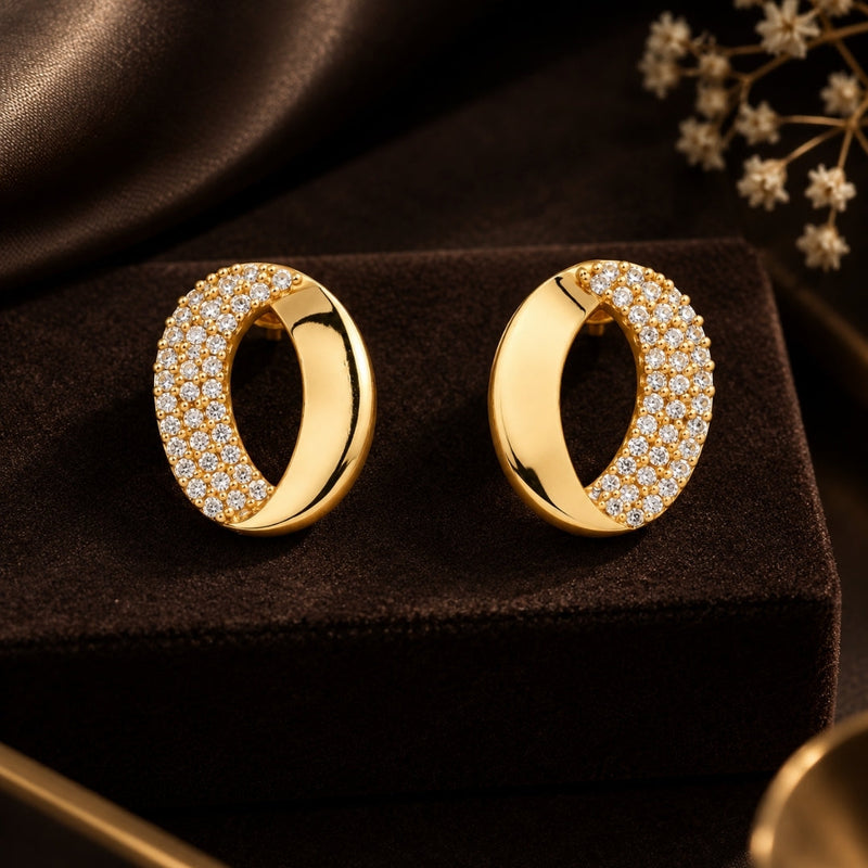 Hoop Earrings Guide: Sizes, Styles and How to Wear Them - Miayaa Lumière Chunky Pavé Oval Hoops by Miayaa