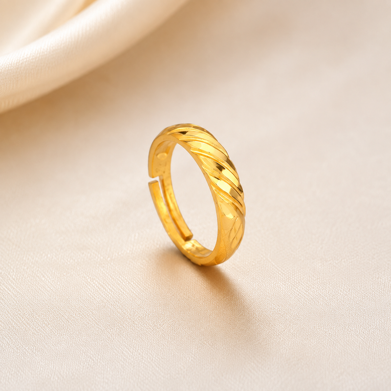 Miayaa Twist Band Ring
