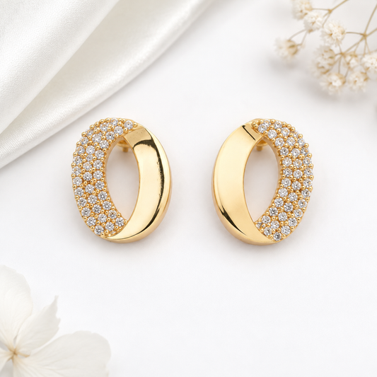 Miayaa Éclat Oval Studs