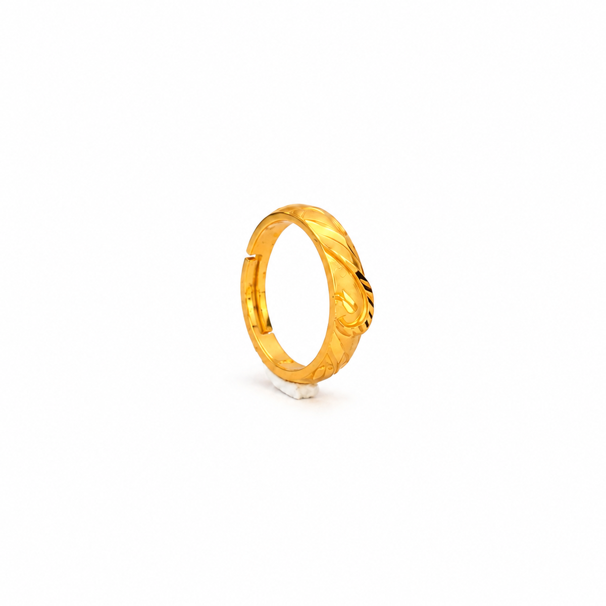 Miayaa Diamond Cut Ring